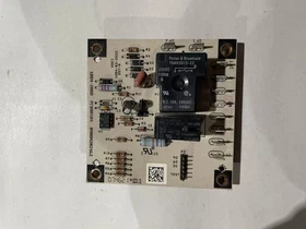 Goodman PCBDM101S Heat Pump Defrost Timer Control Board AZ190562 | KM634