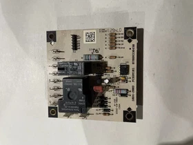 Goodman PCBDM101S Heat Pump Defrost Timer Control Board AZ190570 | KM634
