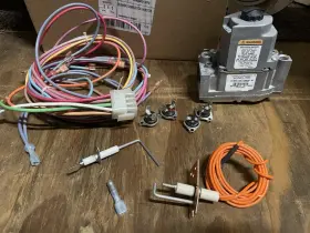 20268501 AMANA Dsi Service Central Furnace Gas Valve Ignitor