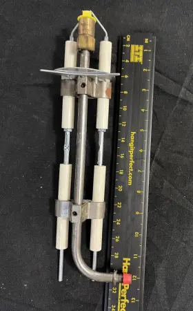 33832-3 BECKETT Oil Nozzle Electrode