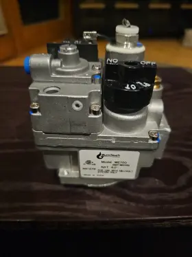 WE700 BURNTOUCH Switch Furnace Millivolt Robertshaw