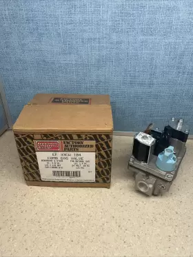 EF33CW184 CARRIER Nos Bryant Comb Gas Valve Ef