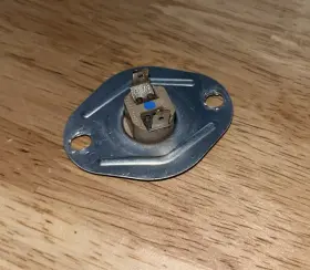 HH18HA504A CARRIER Limit Switch