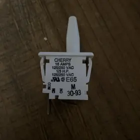 E6508AH CHERRY Door Safety Switch E6508AH CHERRY Door Safety Switch