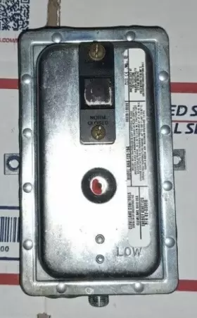 ANA-125-194 ENERGY KINETICS Cleveland Air Sensing Switch