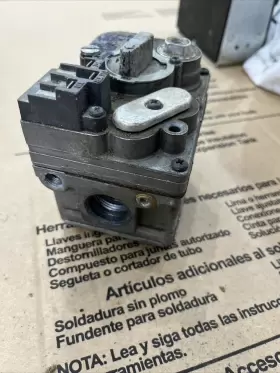 SX242NS ESSEX Hvac Gas Valve #2