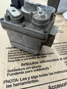 SX242NS ESSEX Hvac Gas Valve #3
