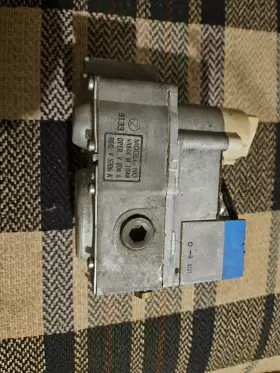 VR844M1048 FITS HONEYWELL Furnace Control Gas Valve