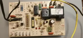 47-102685-83 FITS RHEEM RUUD Defrost Control Circuit Board