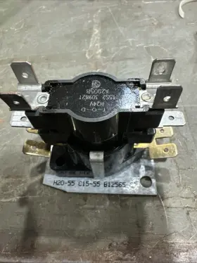 A20058 GOODMAN Pole Sequencer Relay Amana