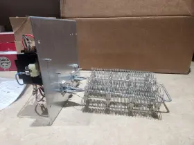 HKTSN08X1 GOODMAN / AMANA Electric Strip Heat Circuit Breaker