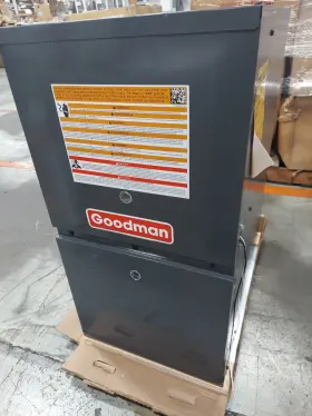GD9S800804MBN GOODMAN Upflow Gas Furnace Dent