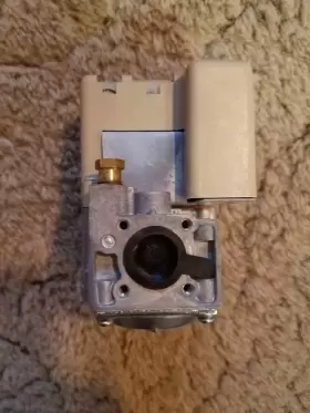 755897385623 HONEYWELL Tempstar Furnace Smart Gas Valve #3