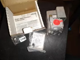 9641M4510 HONEYWELL Smartvalve Gas Valve Johnstone #2