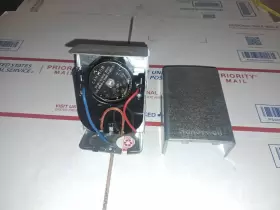L4064A HONEYWELL Fan Limit Control Forced Air Furnace
