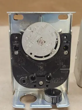L4064A2030 HONEYWELL Combination Fan Limit Switch #2