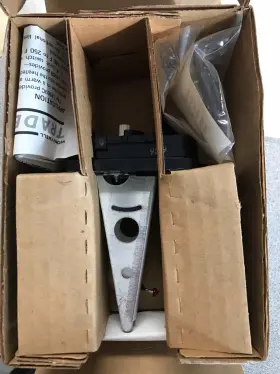 L4069C HONEYWELL Limit Control Insertion Box