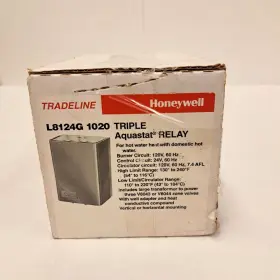L8124G1020 HONEYWELL Triple Aquastat Relay Water Heater