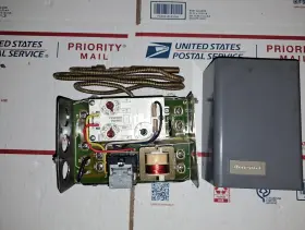 L8151A HONEYWELL Aquastat High Limit Boiler Control Ultimate