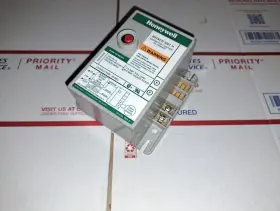 R4184D HONEYWELL Oil Burner Control Boiler Beckett #2