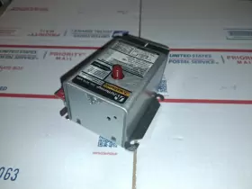 R8184M HONEYWELL Sid Harveys Oil Burner Control Furnace #3