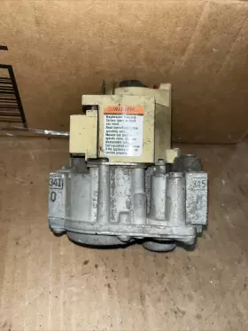 VR8200A2009 HONEYWELL Pilot Gas Valve #3