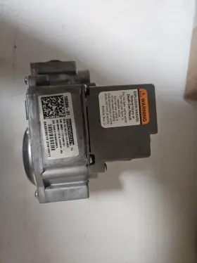 VR8205S2379 HONEYWELL Furnace Gas Valve VR8205S2379 HONEYWELL Furnace Gas Valve