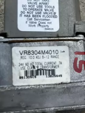 VR8304M4010 HONEYWELL Propane Gas Valve #2