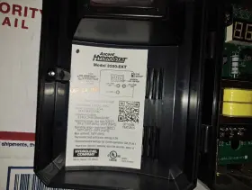 3250-EKT HYDROLEVEL Hydrostat Aquastat High Limit Energy #3 3250-EKT HYDROLEVEL Hydrostat Aquastat High Limit Energy #3