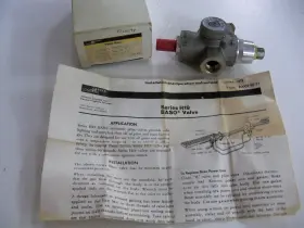 H19AL-2 JOHNSON CONTROLS Lp Pilot Valve Penn Baso