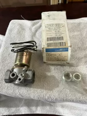 H90TA-3C JOHNSON CONTROLS Electric Gas Valve Box