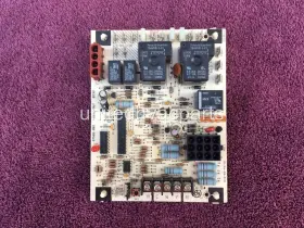 47582-001 LENNOX Honeywell Furnace Control Circuit Board