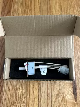10053602 LENNOX ARMSTRONG DUCANE Furnace Igniter #2 10053602 LENNOX ARMSTRONG DUCANE Furnace Igniter #2