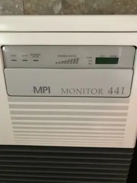 MPI-441 MONITOR Kerosene Heater Wall Vent Up