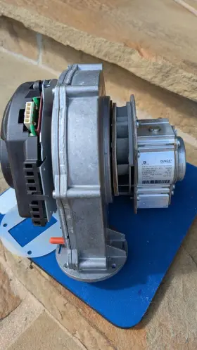 140MHA MUNCHKIN Boiler Combustion Blower Gas #3