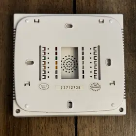 T925 PRO1 Iaq Touchscreen Heat Pump Thermostat #3