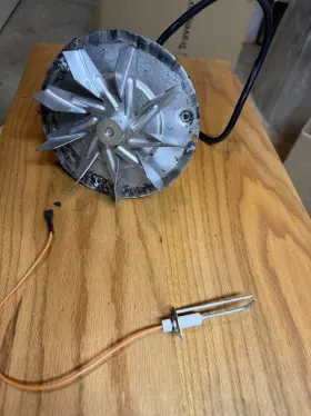 UDAS45 REZNOR Fan Motor Spark Igniter