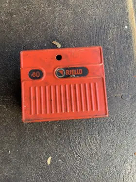 40-F3 RIELLO Cover