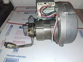 X204 RIELLO Oil Burner Controllers Pump Motor Mectron #2 X204 RIELLO Oil Burner Controllers Pump Motor Mectron #2