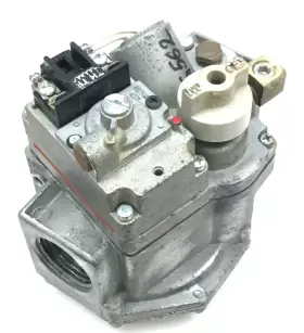 5R8-501-991 ROBERTSHAW Gas Valve Inlet Outlet #2