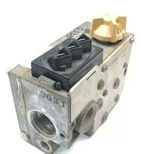 71B-11A-001 ROBERTSHAW Hvac Furnace Gas Valve #2