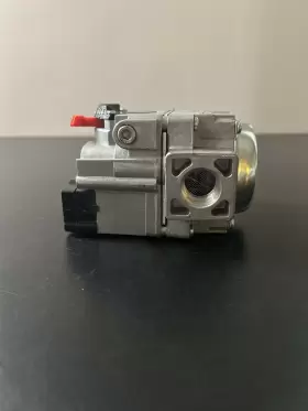 7E2-E7B-029 ROBERTSHAW Hvac Furnace Gas Valve #2