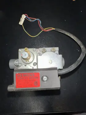 VGU86.K0209 SIEMENS Gas Valve Triangle Tubesiemens Ignition