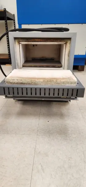 F6000 THERMOLYNNE Gas Furnace #3 F6000 THERMOLYNNE Gas Furnace #3