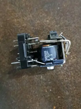21D131200P05 TRANE Control Relay Potter Brumfield