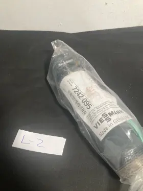 7242095 VIESSMANN Boiler Connection
