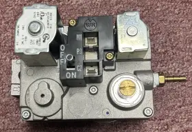 EF32CW201A WHITE-RODGERS Furnace Gas Valve Carrier Bryant