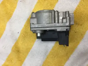 EF32CW203 WHITE-RODGERS Gas Furnace Valve #2