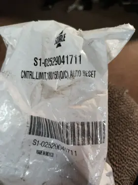 025-29041-711 YORK SOURCE1 Furnace Limit Switch Luxaire