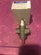 Johnson Controls H19AL-2 1/2 PSI Nat Gas-LP Pilot Valve Penn-BASO 3/8" NOS LPU